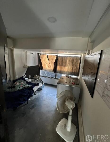 For Rent - For Rent Bangkok Shophouse Ekkamai BTS Ekkamai Watthana BRE14877, Bangkok