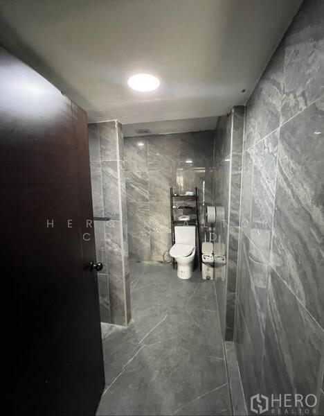 ให้เช่า - For Rent Bangkok Shophouse Ekkamai BTS Ekkamai Watthana BRE14877, กรุงเทพ