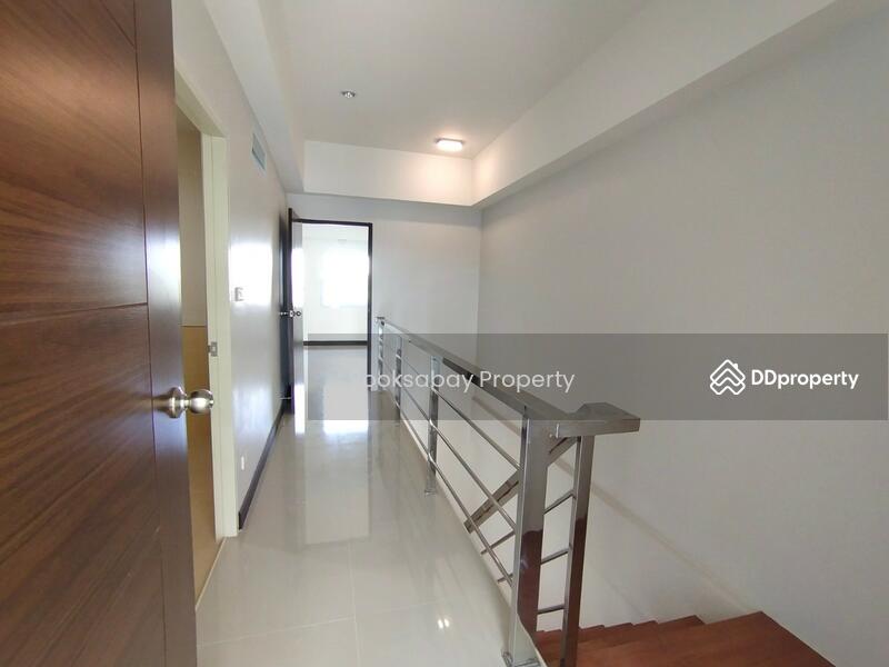 Commercial building in a good location near Central Phitsanulok, Phitsanulok, Phai Chumphon, Muang Phitsanulok, Phitsanulok, , 180 sqm, Shophouse For Sale, by Nantawan Rattanapong, 8383378 - DDproperty.com