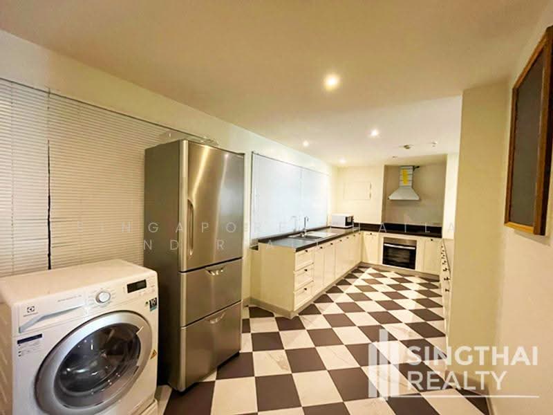 Baan Phrom Phong, Bangkok, Soi Sukhumvit 39, Khlong Tan Nua, Watthana, Bangkok, 3 Bedrooms, 209 sqm, Condo For Rent, by PROPERTYSIGHTS REAL ESTATE, 8431651 - DDproperty.com