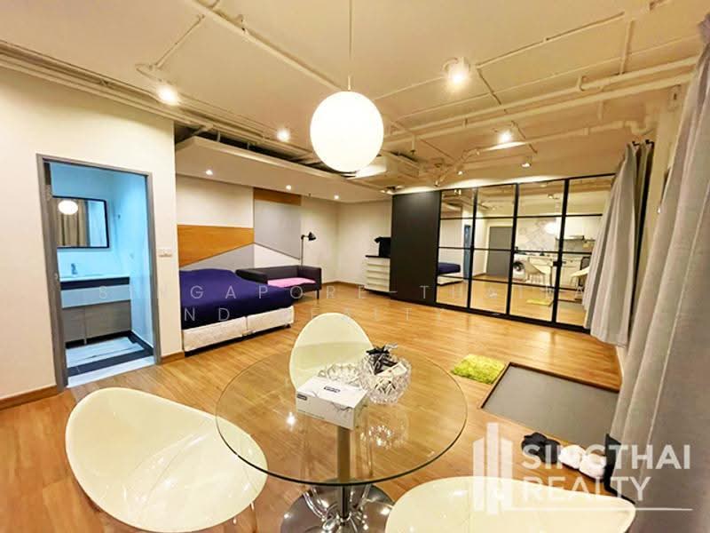 Baan Phrom Phong, Bangkok, Soi Sukhumvit 39, Khlong Tan Nua, Watthana, Bangkok, 3 Bedrooms, 209 sqm, Condo For Rent, by PROPERTYSIGHTS REAL ESTATE, 8431651 - DDproperty.com