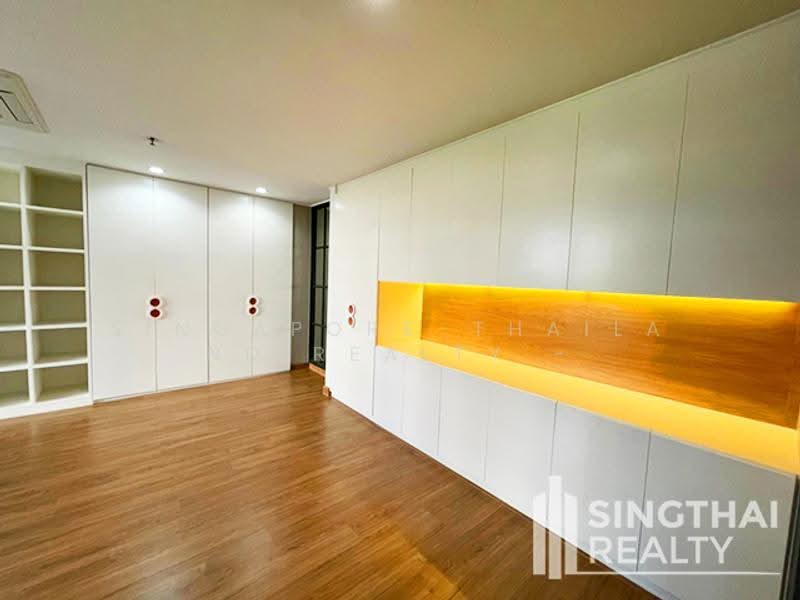 Baan Phrom Phong, Bangkok, Soi Sukhumvit 39, Khlong Tan Nua, Watthana, Bangkok, 3 Bedrooms, 209 sqm, Condo For Rent, by PROPERTYSIGHTS REAL ESTATE, 8431651 - DDproperty.com