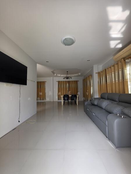 บ้านพร้อมเฟอร์ครบพร้อมอยู่ ใกล้ห้างเซ็นทรัลใกล้ห้างเทอมินอล 2300/ด, นครราชสีมา, 555/42 ประโดก, หมื่นไวย, เมืองนครราชสีมา, นครราชสีมา, 80 ตร.ม., บ้านเดี่ยว ให้เช่า, โดย พลิศภัสร์ โชคธนวีระกานต์, 8444722 - DDproperty.com