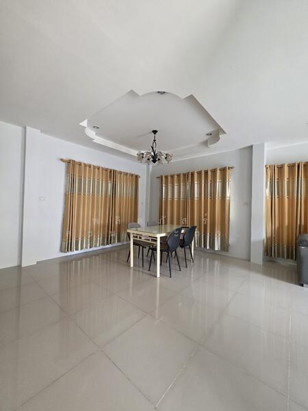 บ้านพร้อมเฟอร์ครบพร้อมอยู่ ใกล้ห้างเซ็นทรัลใกล้ห้างเทอมินอล 2300/ด, Nakhon Ratchasima, 555/42 ประโดก, Mun Wai, Muang Nakhon Ratchasima, Nakhon Ratchasima, 3 Bedrooms, 80 sqm, Single Detached House For Rent, by พลิศภัสร์ โชคธนวีระกานต์, 8444722 - DDproperty.com