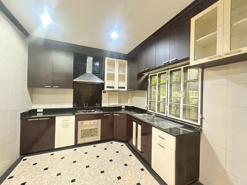 ให้เช่าบ้านเดี่ยวหลังใหญ่ ทำเลดีใกล้BTSเอกมัย, Bangkok, เอกมัย, Khlong Tan Nua, Watthana, Bangkok, 3 Bedrooms, 300 sqm, Single Detached House For Rent, by Khun Aranya, 8447828 - DDproperty.com