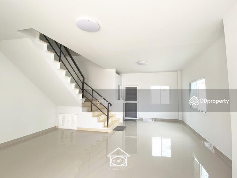 ขาย - ทาวน์เฮาส์ใหม่ พหลฯ-รามอินทรา ใกล้รถไฟฟ้าสายสีเขียว, กรุงเทพ