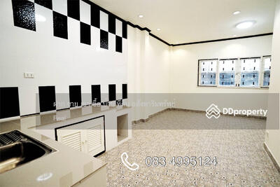 ขาย - ขายโฮมออฟฟิศ 4ชั้น ซอยประดิษฐ์มนูธรรม10 เรียบทางด่วนรามอินทรา เยื้องเซ็นทรัลอีสวิลล์ รีโนเวทใหม่หมด, กรุงเทพ