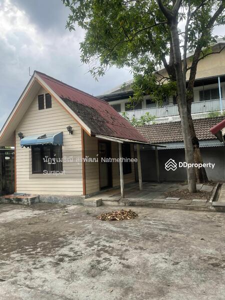 Land& house for sale ekamai18# near Tong lo Ekamai#, bangkok, 270 เอกมัย18, Khlong Tan Nua, Watthana, Bangkok, , 400 sqm, Land For Sale, by Natmethinee Surapat, 8451658 - DDproperty.com