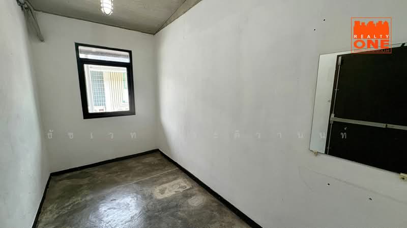 Home office in Town in Town village, Soi 7, 3 storey, 2 buildings at the corner, Bangkok, 1611 Thanon Si Vara, Phlapphla, Wang Thonglang, Bangkok, , 1,300 sqm, Office Space For Rent, by ธัชเวท จิระติวานนท์, 8453364 - DDproperty.com