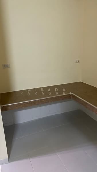 ., Bangkok, ศรีนครินทร์ ซอย 24, Suan Luang, Suan Luang, Bangkok, 3 Bedrooms, 150 sqm, Townhouse For Rent, by Airada Parasarn, 8463990 - DDproperty.com