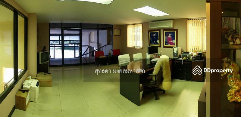 ขาย - ขายโชว์รูม และอู่ซ่อมรถ พร้อมบ้านพักอาศัย ถ.แยกอุดร-หนองคาย หนองบัว เมืองอุดร, อุดรธานี