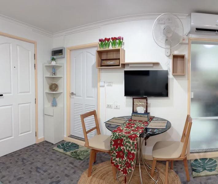 Lumpini Ville Ramkhamhaeng 26, Bangkok, Soi Ramkamhang 26, Huamark Road, Hua Mak, Bang Kapi, Bangkok, 1 Bedroom, 32 sqm, Condo For Rent, by Living Condo, 8474828 - DDproperty.com