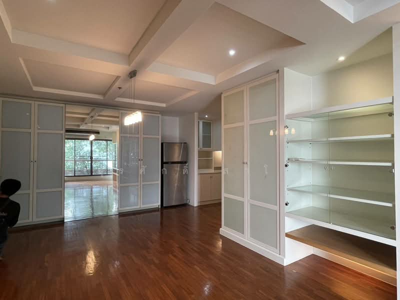 Baan Ploenchit, Bangkok, Soi Ruamrudee 2 Ploenchit Road, Lumphini, Pathum Wan, Bangkok, 3 Bedrooms, 128 sqm, Condo For Sale, by Surasak Satho, 8507892 - DDproperty.com