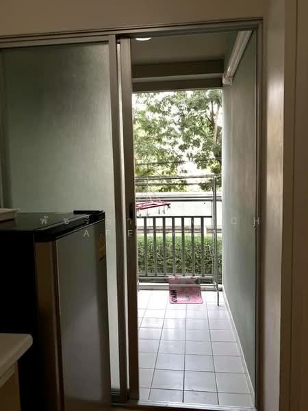 Lumpini Condo Town Bodindecha Ramkhamhaeng, Bangkok, Soi Ramkhamhaeng 43/1, Phlapphla, Wang Thonglang, Bangkok, 1 Bedroom, 28 sqm, Condo For Sale, by Living Condo, 8526393 - DDproperty.com