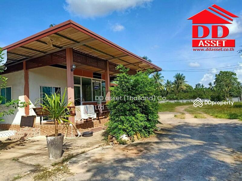 ขาย - ขายบ้านพร้อมที่ดินแปลงดินแปลงสวย, นครศรีธรรมราช
