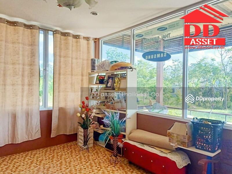 ขาย - ขายบ้านพร้อมที่ดินแปลงดินแปลงสวย, นครศรีธรรมราช