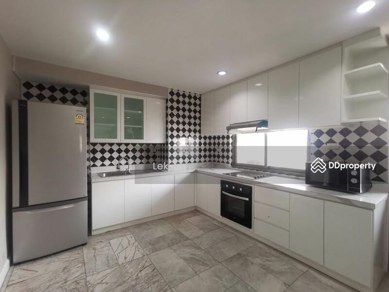For Rent - H Sukhumvit 43, Bangkok