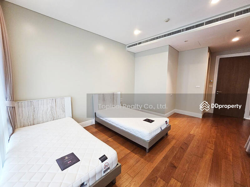 Bright Sukhumvit 24, Bangkok, Sukhumvit 24 Alley, Khong Tan, Khlong Toei, Bangkok, 3 Bedrooms, 179 sqm, Condo For Sale, by khun Thitiya (na), 8534321 - DDproperty.com