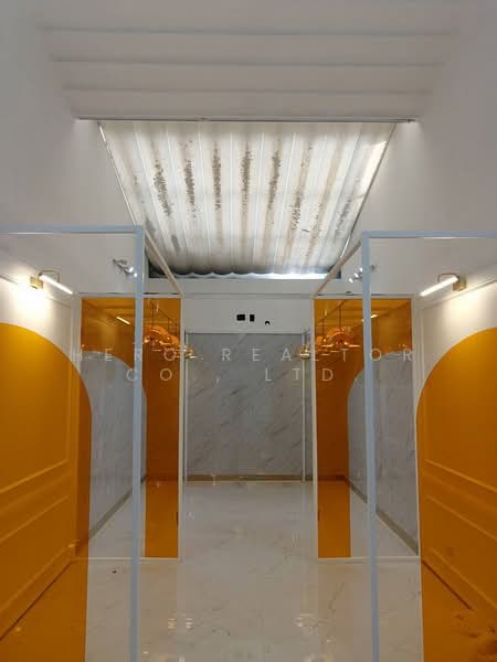 For rent Shophouse 280 sqm in Watthana, Bangkok BTS Thonglor BRE15426, Bangkok, Phra Kanong, Khlong Toei, Bangkok, , 280 sqm, Shophouse For Rent, by Hero Realtor Co., Ltd., 8541947 - DDproperty.com