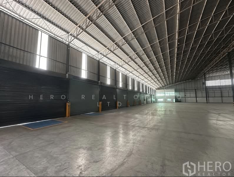 For rent Warehouse 6800 sqm in Surasak, Si Racha, Chon Buri BRE15475, Chon Buri (Pattaya), Mhueng, Muang Chon Buri, Chon Buri (Pattaya), , 6,800 sqm, Warehouse/Factory For Rent, by Hero Realtor Co., Ltd., 8552517 - DDproperty.com
