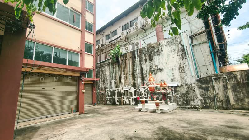 4 and a half storey commercial building Arun Amarin Junction, Soi Somdej Phra Pinklao 11, Bangkok, ราชวิถี, Arun Amarin, Bangkok Noi, Bangkok, , 1,800 sqm, Shophouse For Sale, by HOMEPLUS REALTY - คุณอีฟ, 8569308 - DDproperty.com