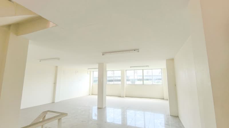 4 and a half storey commercial building Arun Amarin Junction, Soi Somdej Phra Pinklao 11, Bangkok, ราชวิถี, Arun Amarin, Bangkok Noi, Bangkok, , 1,800 sqm, Shophouse For Sale, by HOMEPLUS REALTY - คุณอีฟ, 8569308 - DDproperty.com