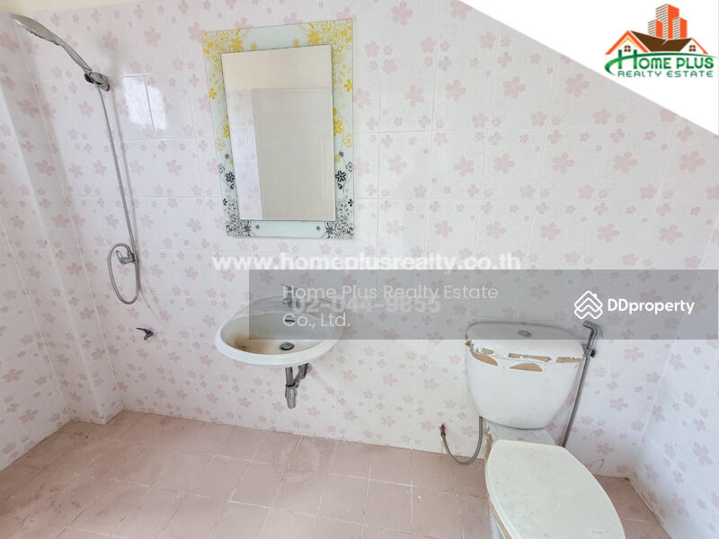 4 and a half storey commercial building Arun Amarin Junction, Soi Somdej Phra Pinklao 11, Bangkok, ราชวิถี, Arun Amarin, Bangkok Noi, Bangkok, , 1,800 sqm, Shophouse For Sale, by HOMEPLUS REALTY - คุณอีฟ, 8569308 - DDproperty.com
