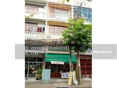 ขาย - ขายอาคารพาณิชย์ 3 ชั้นครึ่่่ง เพชรเกษม, กรุงเทพ