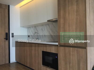 For Rent - MUNIQ Sukhumvit 23, Bangkok