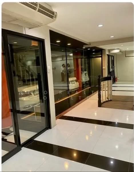 For Rent Retail / Home Office near BTS Thong Lo, Watthana, Bangkok BRE15492, Bangkok, Phra Kanong, Khlong Toei, Bangkok, , 300 sqm, Office Space For Rent, by Hero Realtor Co., Ltd., 8578042 - DDproperty.com