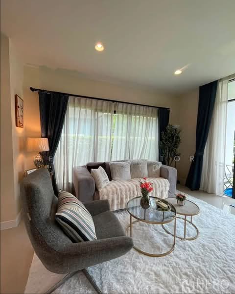 For Rent-Modern Detached House in Setthasiri Krungthep Kreetha HRE13067, Bangkok, Hua Mak, Bang Kapi, Bangkok, 4 Bedrooms, 184 sqm, Single Detached House For Rent, by Hero Realtor Co., Ltd., 8612634 - DDproperty.com