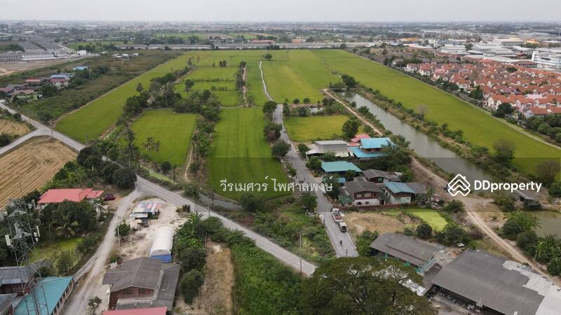 ขายที่ดิน บางบัวทอง ตำแหน่งใกล้ Central Westgate (ใกล้ดูโฮมบางบัวทอง เพียง 1 Km.) 16 ไร่