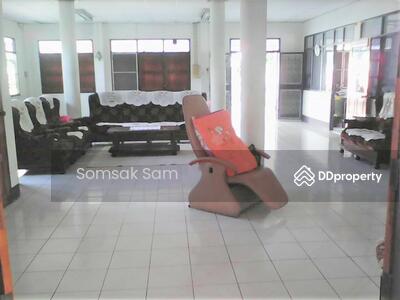 ขาย - ขายบ้านพร้อมที่ดิน ซอยลาซาล 43 และ ลาซาล 41 (ทะลุ 2 ซอย), กรุงเทพ