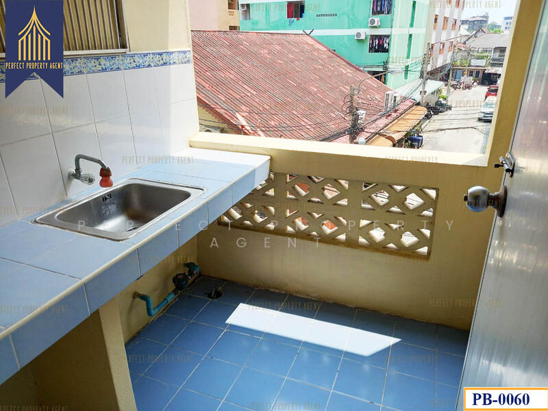 For Sale - อพาร์ทเม้นท์ ราคาถูก 2 ตึก ใกล้มหาวิทยาลัยธุรกิจบัณฑิตย์ นนทบุรี, Nonthaburi