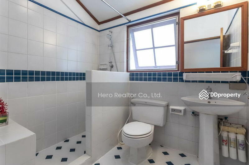 ให้เช่า - For Rent Bangkok Single House Phloen Chit BTS Phloen Chit Pathum Wan BRE15652, กรุงเทพ