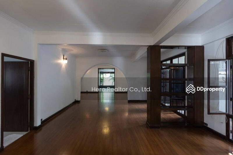 ให้เช่า - For Rent Bangkok Single House Phloen Chit BTS Phloen Chit Pathum Wan BRE15652, กรุงเทพ