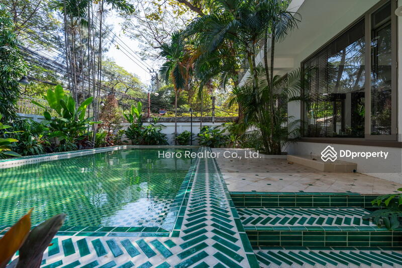 ให้เช่า - For Rent Bangkok Single House Phloen Chit BTS Phloen Chit Pathum Wan BRE15652, กรุงเทพ