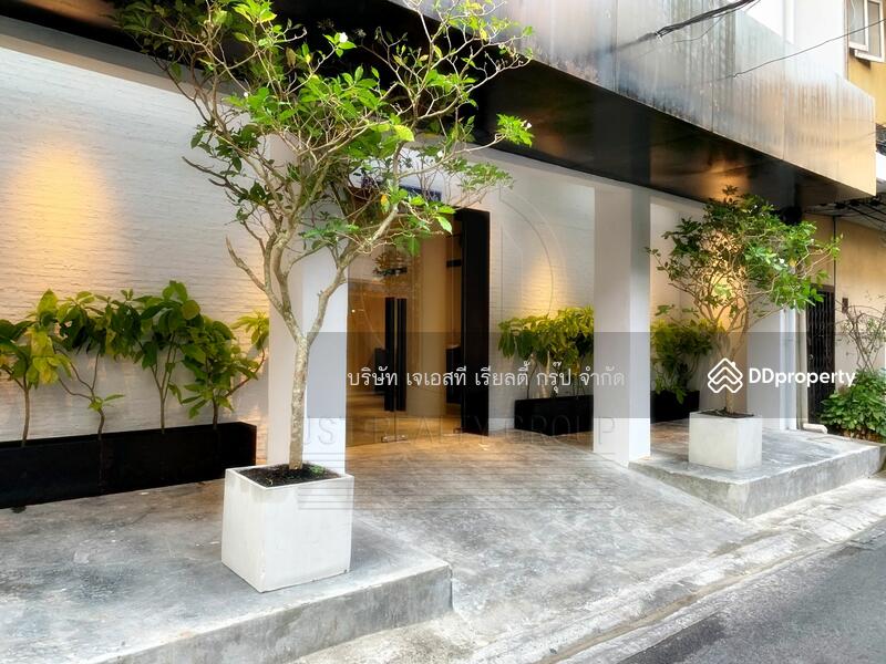 For Sale - A 3-star hotel in Bang Rak, Bangkok., Bangkok