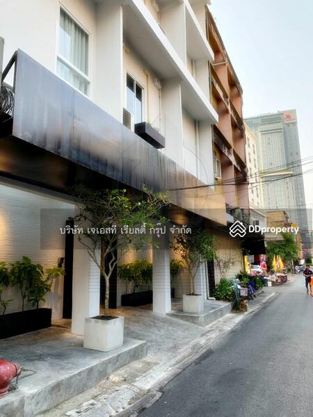 For Sale - A 3-star hotel in Bang Rak, Bangkok., Bangkok
