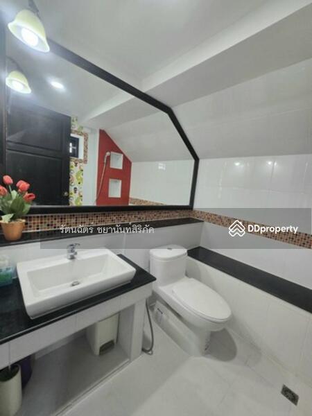 ห้องน้ำ บริเวณห้องโถง