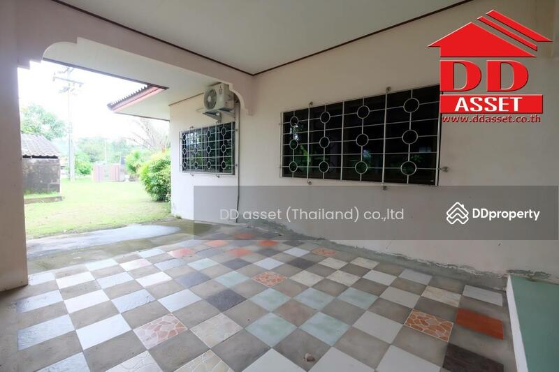 ขาย - ขายบ้านเดี่ยว หลังใหญ่ 143.40 ตร.ว.ใกล้ชายหาดขนอม ศาลหลักเมือง ใกล้วัดเจดีย์ไอ้ไข่ อำเภอขนอม นครศรีธรรมราช, นครศรีธรรมราช
