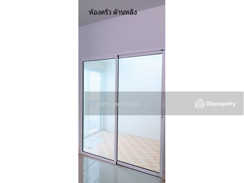 ห้องครัว ด้านหลัง
