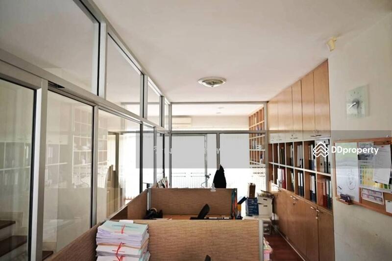 ขายด่วน! Home Office 4 ชั้น Biz Town ติด BTS สายสีเหลือง #ใกล้ทางด่วน 240 เมตร 24.1 ตร.ว. 260 ตร.ม.