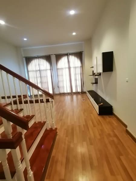 Baan Klang Muang Luzern / Onnut 46, Bangkok, 88 Sukhumvit 77 (onnut 46), Suan Luang, Suan Luang, Bangkok, 3 Bedrooms, 200 sqm, Townhouse For Rent, by Khun Archie, 8793854 - DDproperty.com