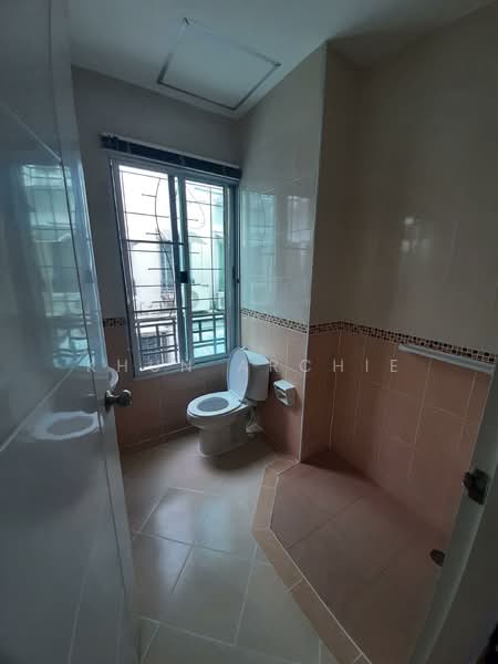 Baan Klang Muang Luzern / Onnut 46, Bangkok, 88 Sukhumvit 77 (onnut 46), Suan Luang, Suan Luang, Bangkok, 3 Bedrooms, 200 sqm, Townhouse For Rent, by Khun Archie, 8793854 - DDproperty.com
