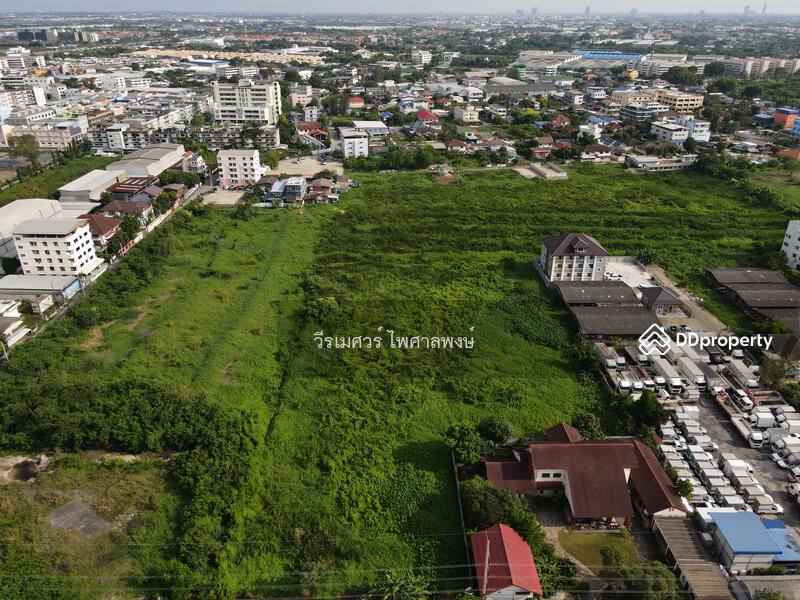 ขายถูก ที่ดินแปลงใหญ่—ติดถนนอ่อนนุช กว้าง 6 เลน (เหมาะสร้าง สำนักงาน+โครงการจัดสรร) 29-0-54 ไร่