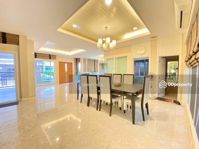 บริเวณทานข้าว