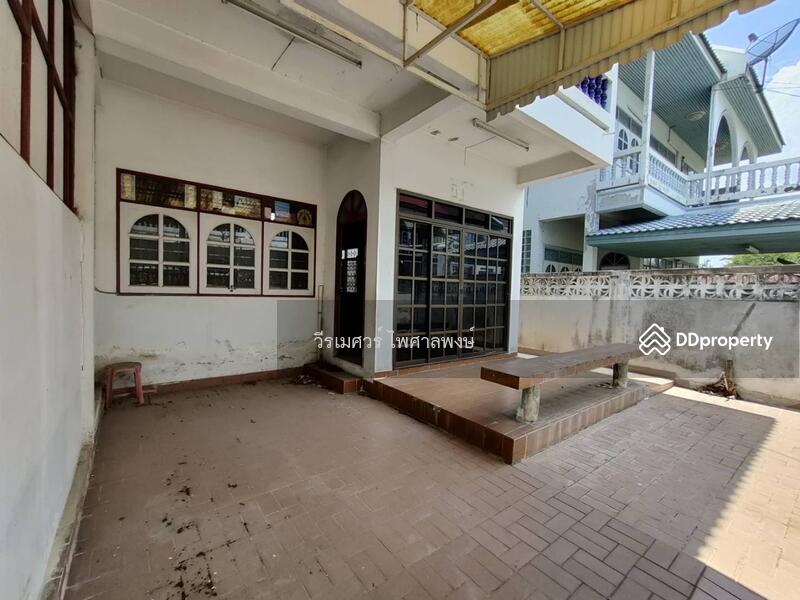 ขายถูก! ทาวน์เฮ้าส์ ขนาดใหญ่ ซอยบางแวก 58 (ใกล้ BTS + MRT บางหว้า) 37 ตร.ว. 220 ตร.ม. 5 นอน 2 น้ำ 