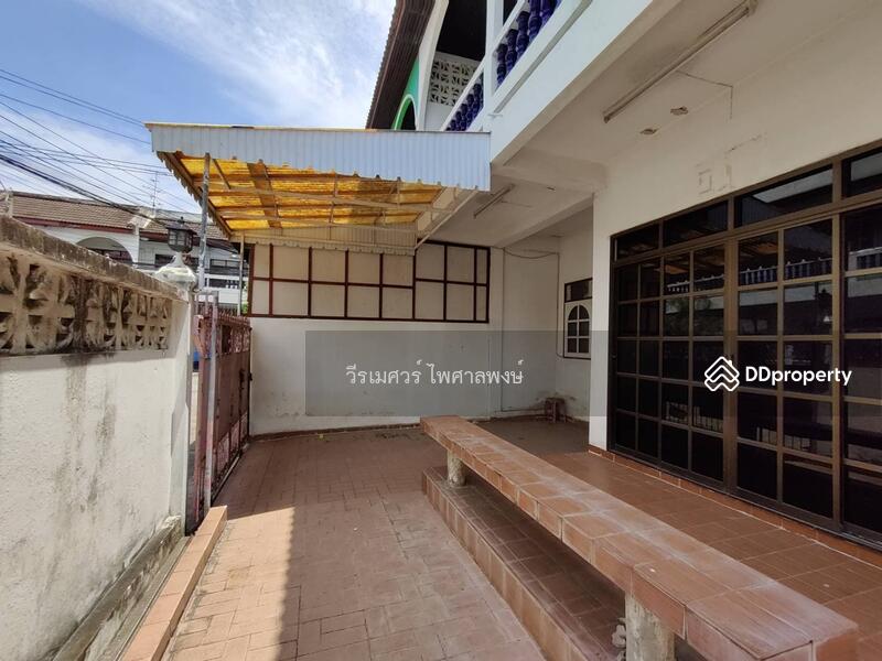 ขายถูก! ทาวน์เฮ้าส์ ขนาดใหญ่ ซอยบางแวก 58 (ใกล้ BTS + MRT บางหว้า) 37 ตร.ว. 220 ตร.ม. 5 นอน 2 น้ำ 