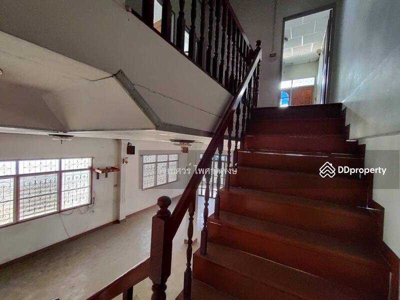 ขายถูก! ทาวน์เฮ้าส์ ขนาดใหญ่ ซอยบางแวก 58 (ใกล้ BTS + MRT บางหว้า) 37 ตร.ว. 220 ตร.ม. 5 นอน 2 น้ำ 